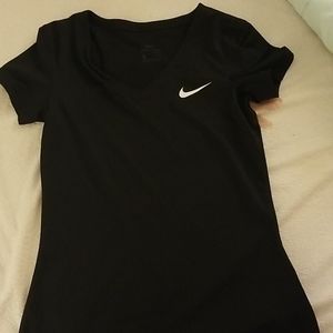 Nike T-shirt
